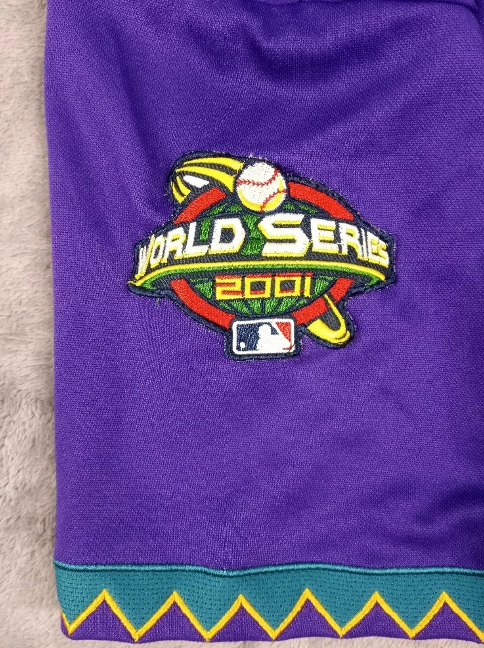 Majestic Arizona Diamondbacks Men's Vintage 2001 Words Series Baseball Jersey - Picture 3 of 12